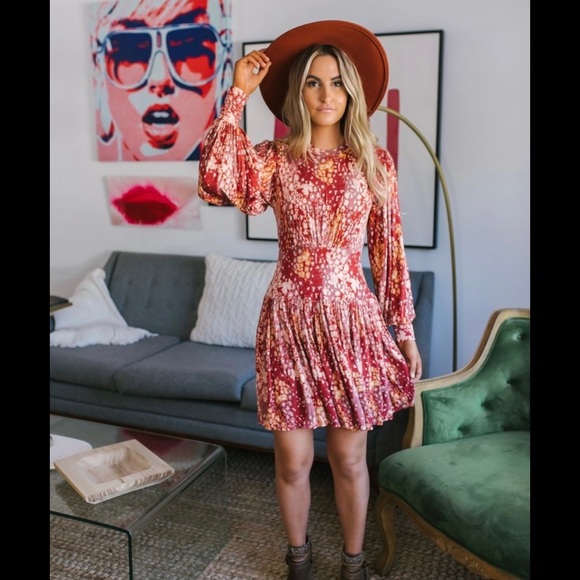 Free People Dresses & Skirts - Free People Heartsbeat Mini Dress in Red ditsy floral rust combo size L NWT New